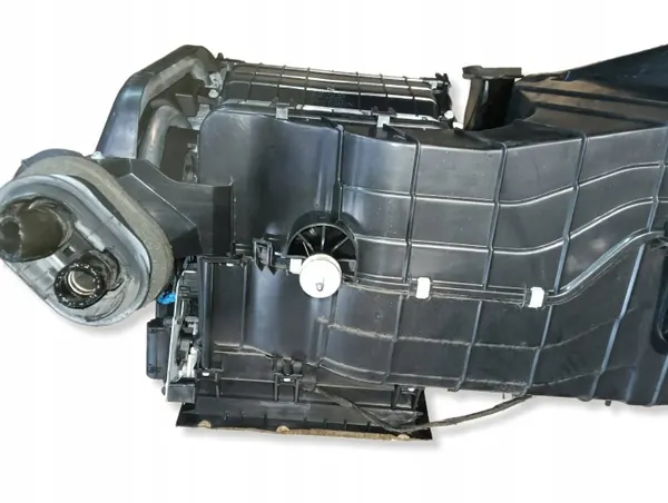 Caixa do Aquecedor Porsche OE OEM 7L0820005CA - Usado image 9