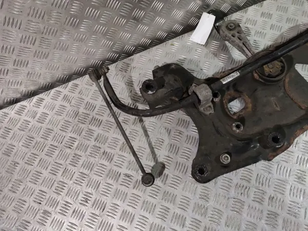 Vorderes Hilfsrahmen OEM 5C0199380G - Gebraucht image 3
