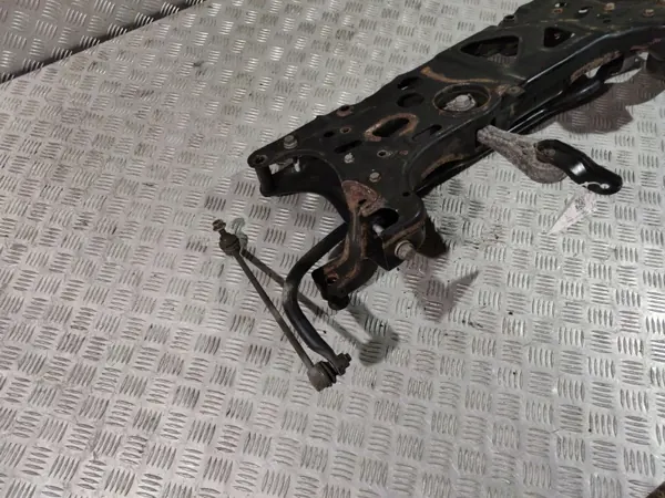 Vorderes Hilfsrahmen OEM 5C0199380G - Gebraucht image 6