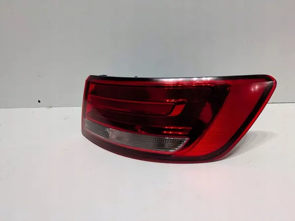 Luz trasera derecha AUDI A4 (B9) Sedan image 2