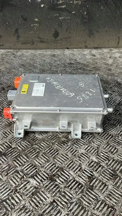 Onduleur avec convertisseur XPeng P7 OEM 1170001EF2 image 3
