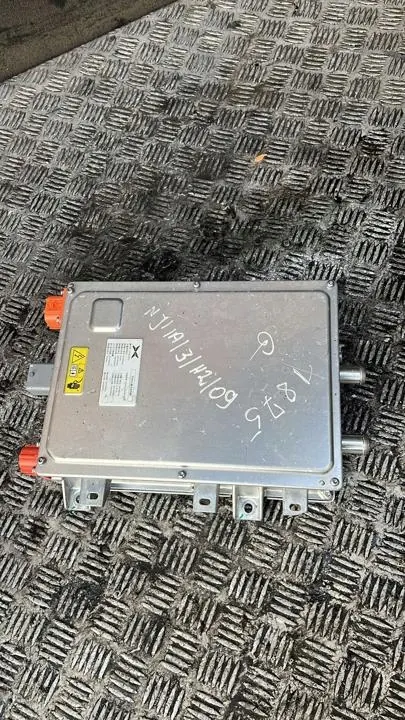 Onduleur avec convertisseur XPeng P7 OEM 1170001EF2 image 4