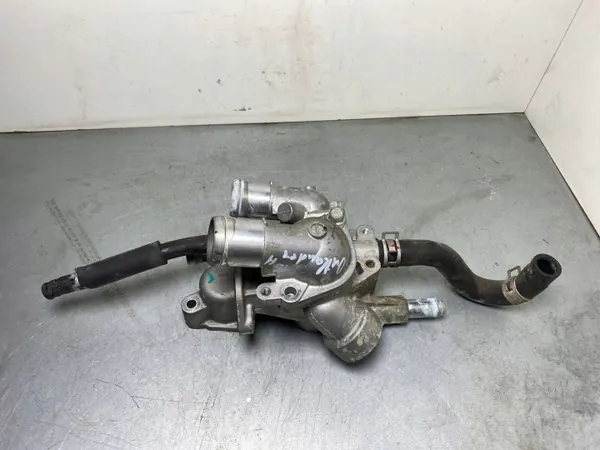 Mitsubishi termostathus OEM FBZ16602 - Begagnad image 2