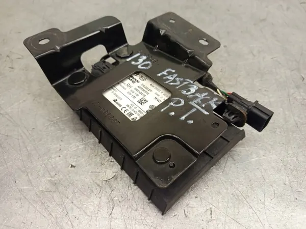 Dodehoekradar Rechts Achter Hyundai I30 III Fastback OEM 95821G4100 image 9