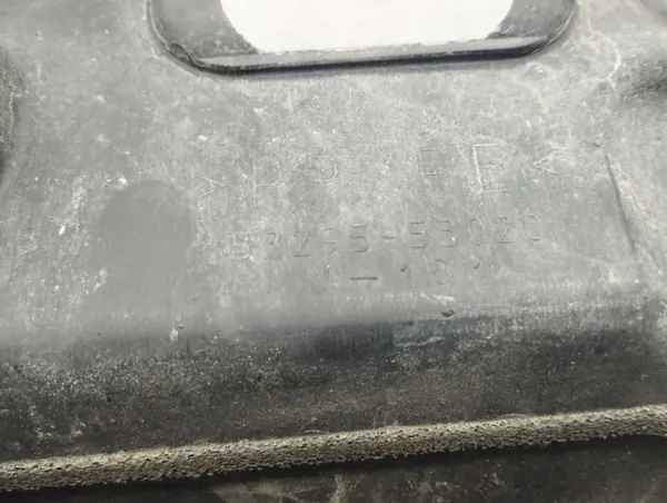 OEM 5329553020 Vorderer Gurtabdeckung Lexus IS image 6