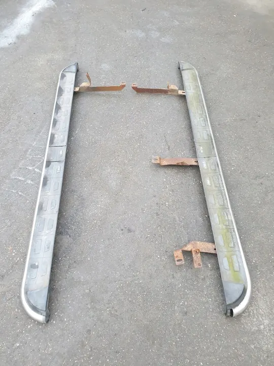 Marches pieds Toyota RAV4 II image 2