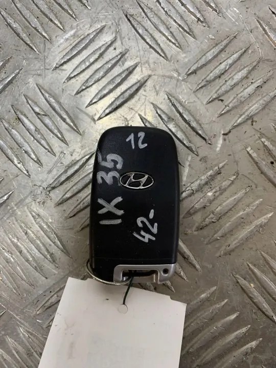 Hyundai ix35 Schlüssel oder Karte OEM FBZ14465 image 2
