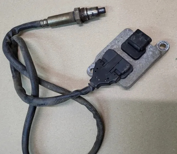 Sonde lambda capteur NOx Mercedes A0009053603 image 4