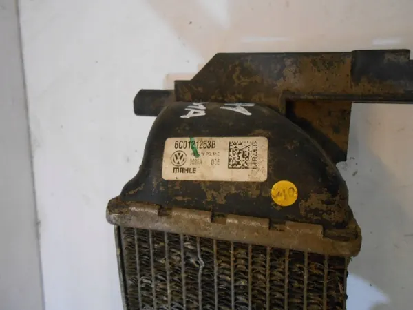 SEAT OEM 6C0121253B Apuvesijäähdytin image 10