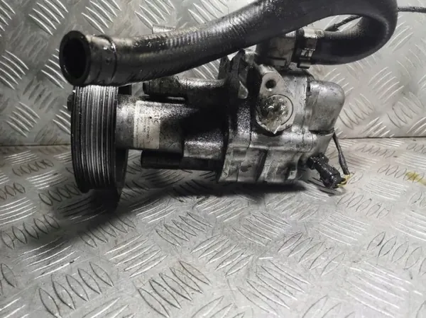 Stuurbekrachtigingspomp OEM 6776183 voor BMW F01 F02 F07 image 3