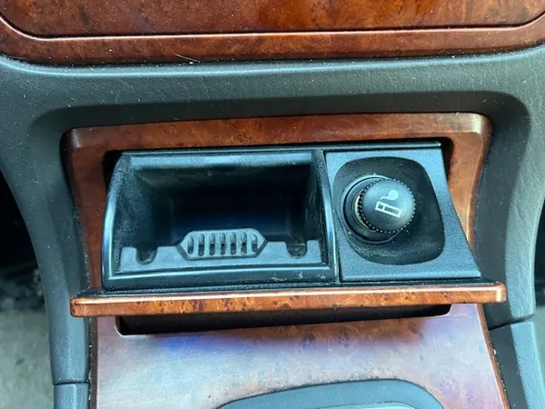 Cendrier Hyundai OE OEM AK-12-713763 pour XG 30 image 4