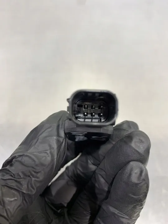 Sensor de aparcamiento Toyota OEM FBZ20830 image 5