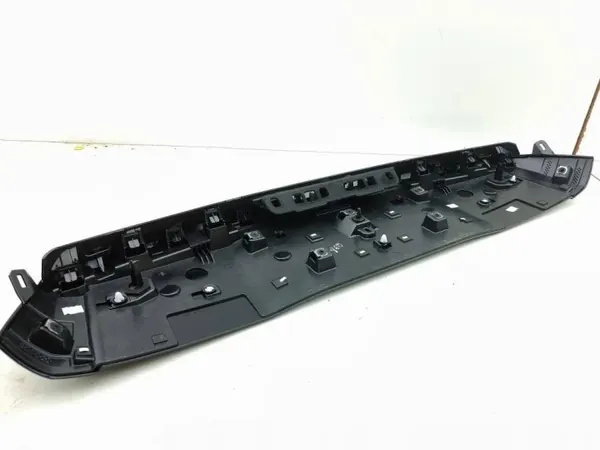 Spoiler de coffre Peugeot 2008 II 2023 OEM 0807189986 image 6