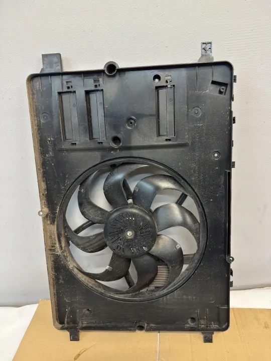 Kylarfläkt Volvo V40 OEM 31368505 (2012-2017) image 6