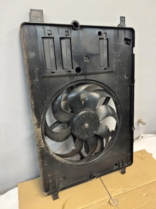 Kylarfläkt Volvo V40 OEM 31368505 (2012-2017) image 7