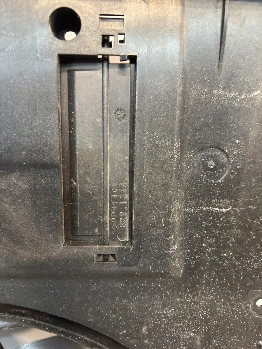 Kylarfläkt Volvo V40 OEM 31368505 (2012-2017) image 9