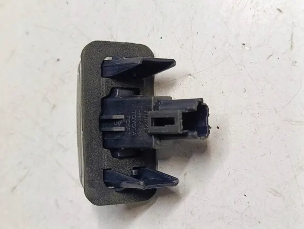 Luz de matrícula Toyota Yaris IV 20-26 OEM AW20F6A2 image 3