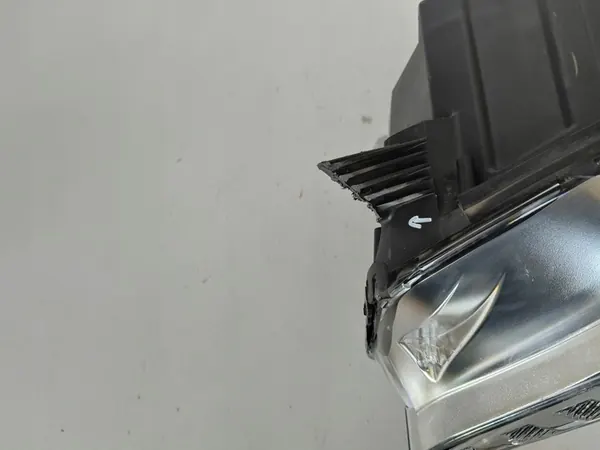 Vasen ajovalot Peugeot Expert Traveller 16- Xenon image 5