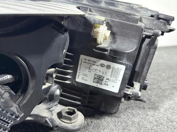 VW Touareg III 3 761 Full LED Farol Direito image 8