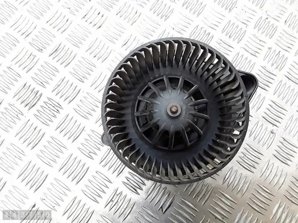 Fiat Idea Verwarmingsventilator OEM 153230700 - Gebruikt image 2