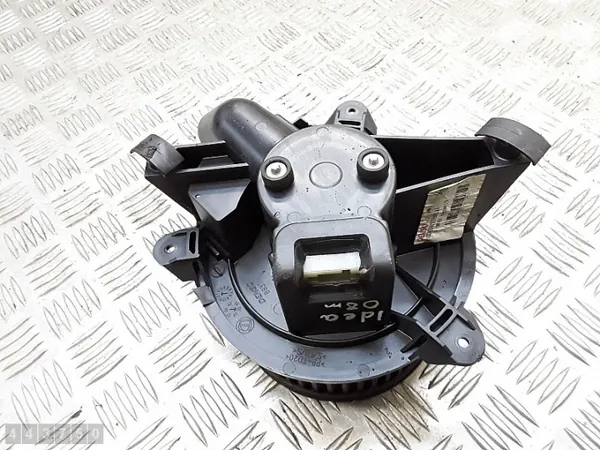 Fiat Idea Verwarmingsventilator OEM 153230700 - Gebruikt image 4