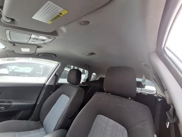 Kia Carens IV Panoramatak Inredning OEM PODSUFITKA image 2