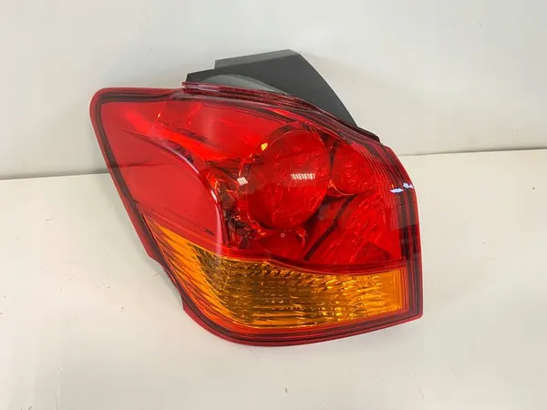 Lámpara trasera izquierda Mitsubishi ASX 2010-2018 image 5