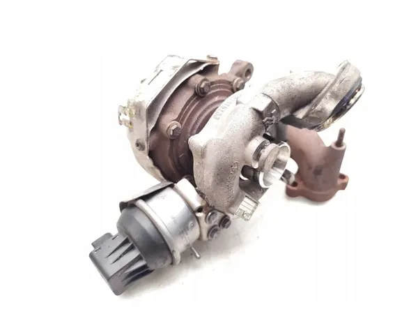 VW Passat Turbo 2.0 TDI 2010 Kombi 03L253016J image 2