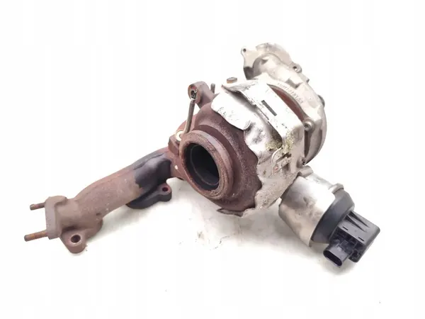 VW Passat Turbo 2.0 TDI 2010 Kombi 03L253016J image 3