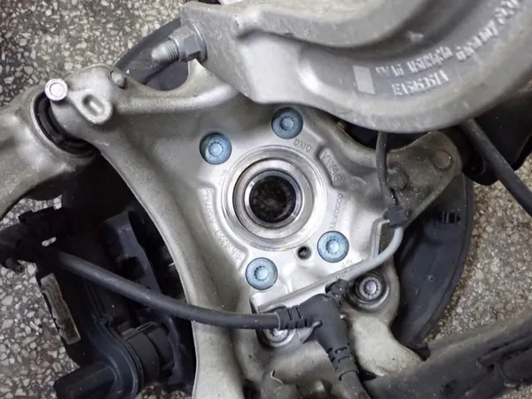 OEM 1EA435T Pivot Roue Arrière Gauche VW ID7 image 4