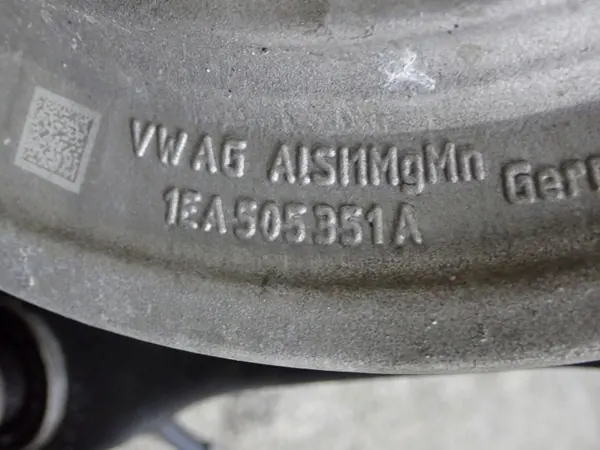 OEM 1EA435T Pivot Roue Arrière Gauche VW ID7 image 8
