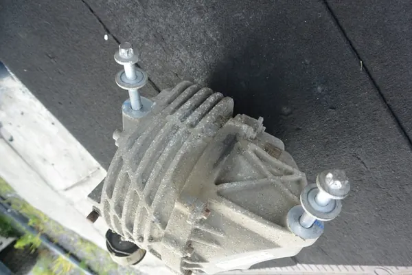 Mécanisme de différentiel arrière Maserati Ghibli 2016 image 5