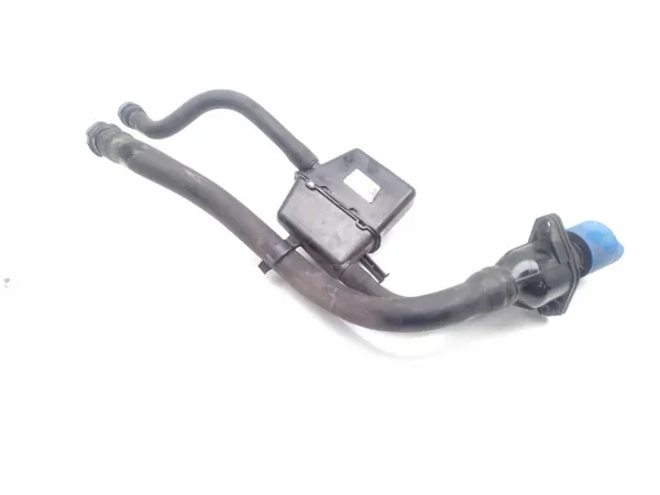 Audi A5 AdBlue-täyttöputki OEM 8W6131963A - Käytetty image 2