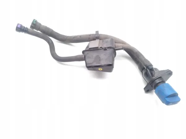 Audi A5 AdBlue-täyttöputki OEM 8W6131963A - Käytetty image 6