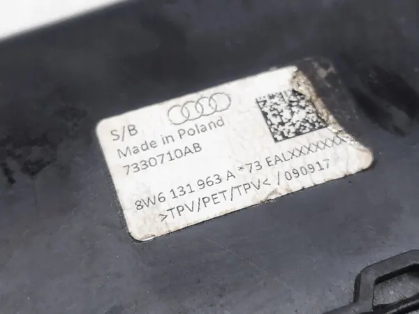 Audi A5 AdBlue-täyttöputki OEM 8W6131963A - Käytetty image 7
