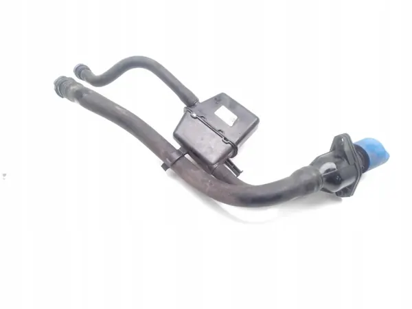 Audi A5 AdBlue-täyttöputki OEM 8W6131963A - Käytetty image 9