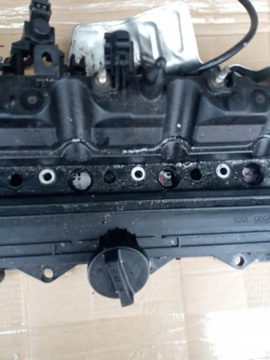 Couvercle de soupape Toyota OEM 11201-0R041 Avensis image 3