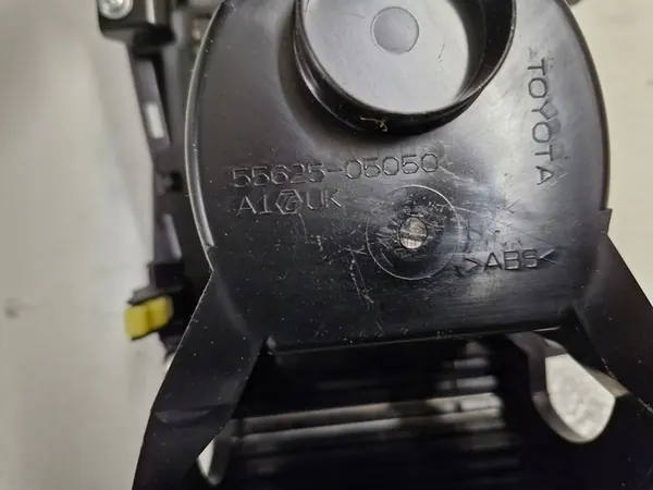 TOYOTA AVENSIS T27 T29 Cadre de Sélecteur de Vitesse 58805-05220 image 10