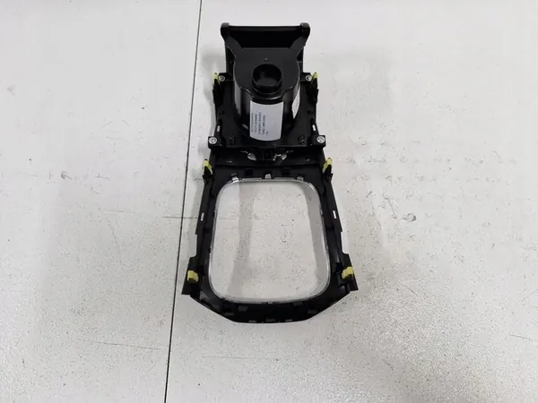 TOYOTA AVENSIS T27 T29 Cadre de Sélecteur de Vitesse 58805-05220 image 9