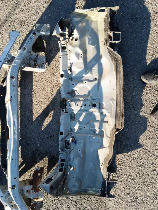 Rear reinforcement Toyota Celica VI 1994-98 OEM image 2