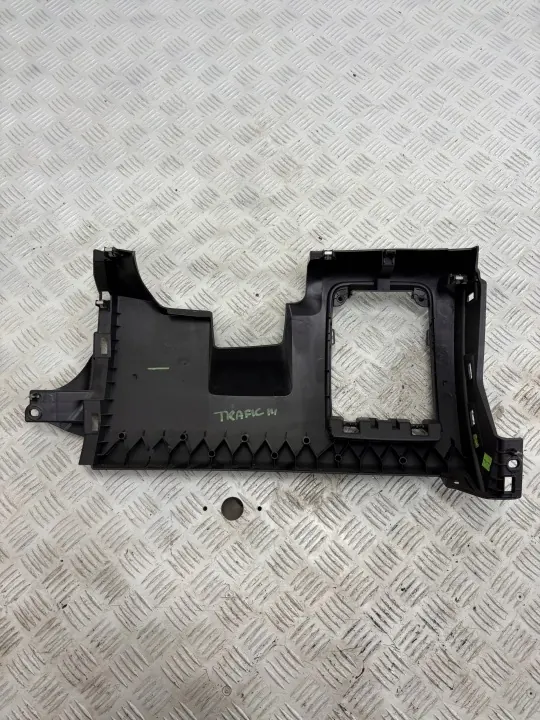 OEM 689219800R Cache Console Renault Traffic III image 4