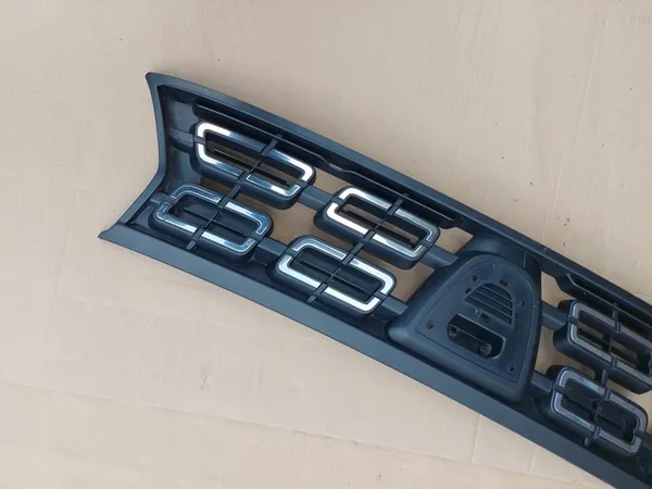 Dacia DUSTER 2017 - 2021 Grill 623103440r image 2