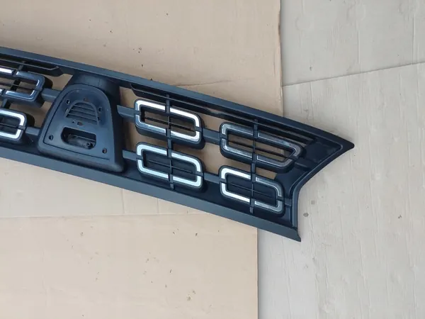 Dacia DUSTER 2017 - 2021 Grill 623103440r image 3