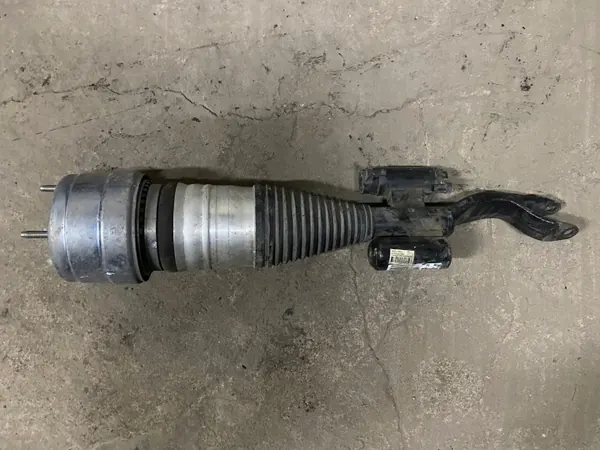 Mercedes GLC 253/213 AMG Schokdemper OEM 2533207300 image 4