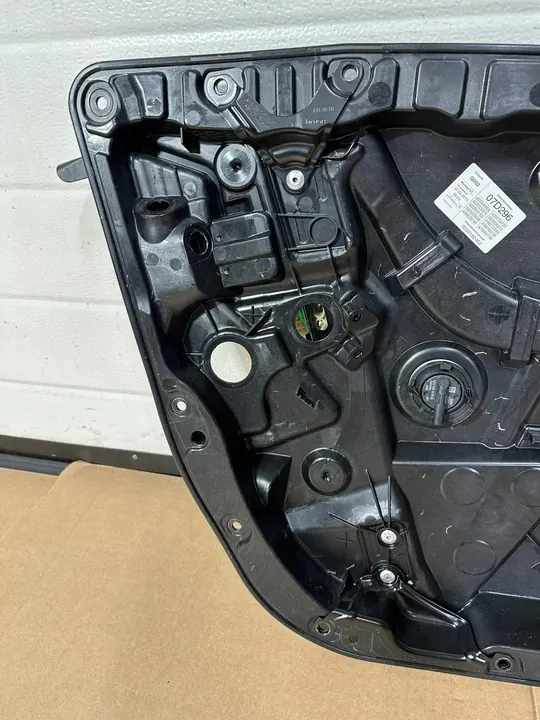 Elevador de vidro dianteiro esquerdo Mercedes Classe C W205 image 4