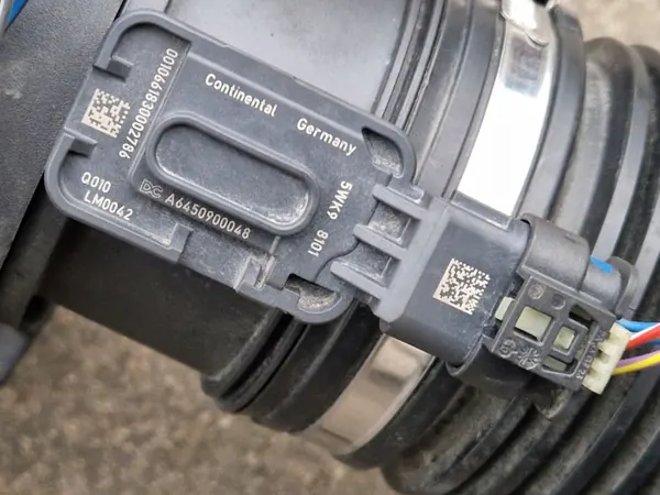 Luftfiltergehäuse OEM A6450900001 für Mercedes image 8