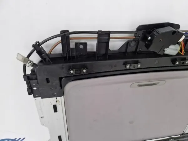 Panorama-Schiebedach SsangYong Tivoli XLV OEM RAVMO image 7