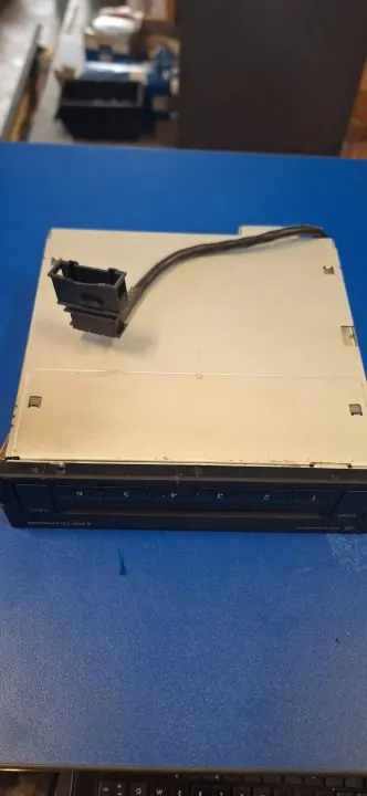 OEM SOP590 CD/DVD-vaihtaja Volkswagen Touran I 2003 image 3