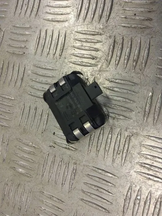 Capteur de pluie JAGUAR XF (X250) 8X23170547BD image 9