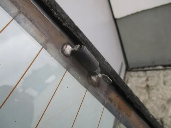 Vitre Arrière Subaru Impreza GDA Sedan 02-07 OEM image 4